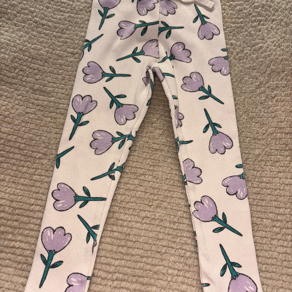 Zara Kids Leggings with Purple Floral Design size 3/4